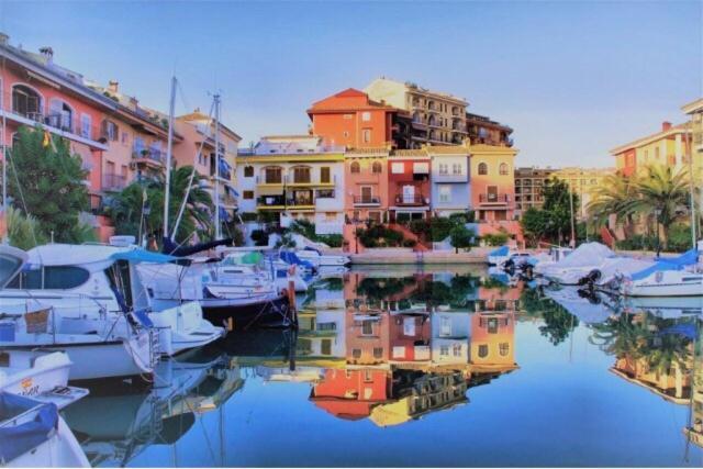 Accommodatie bij particulieren Valencia Beach&marina Bedroom *